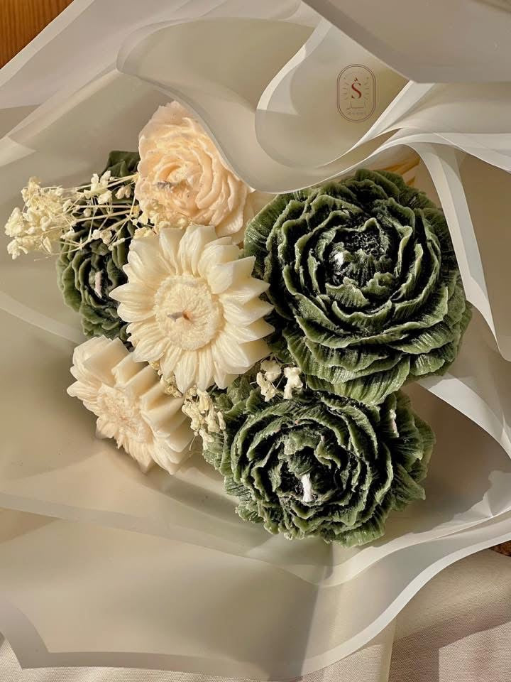 Wax Flower Bouquet – 10 Flowers - بوكيه ورد شمع – 10 وردات